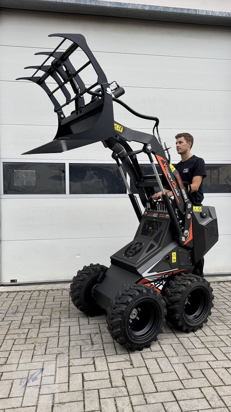 Hoflader of the type Cast Group WorkyQuad SSQ 22 Minilader Kompaktlader Skidlader, Gebrauchtmaschine in Bruckmühl (Picture 3)