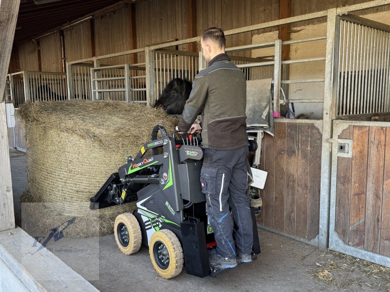 Hoflader za tip Cast Group WorkyQuad SSQ Eco Minilader 0,74 m Elektrolader Kompaktlader Giant, Neumaschine u Bruckmühl (Slika 1)
