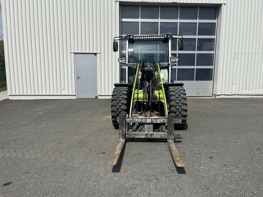 Hoflader typu CLAAS TORION 535, Gebrauchtmaschine v Charnay-lès-macon (Obrázek 5)