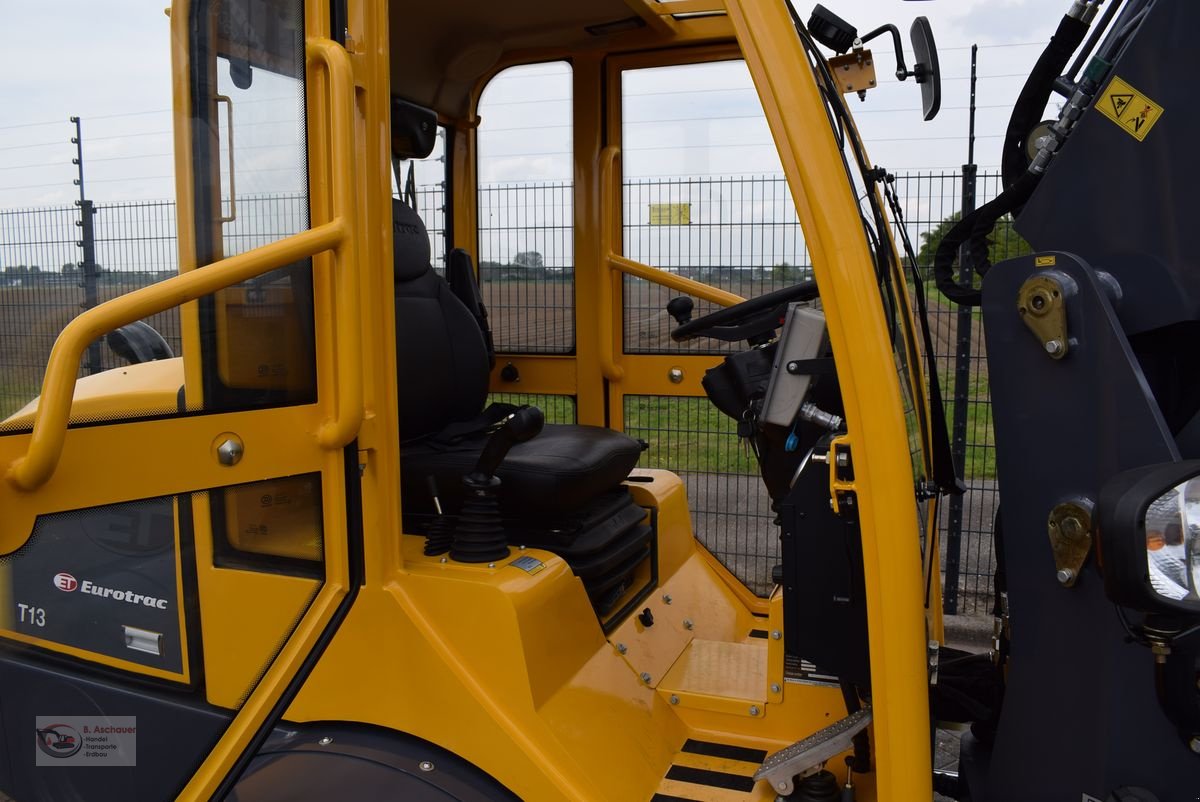 Hoflader of the type Eurotrac Eurotrac T13-CF, Neumaschine in Dimbach (Picture 8)