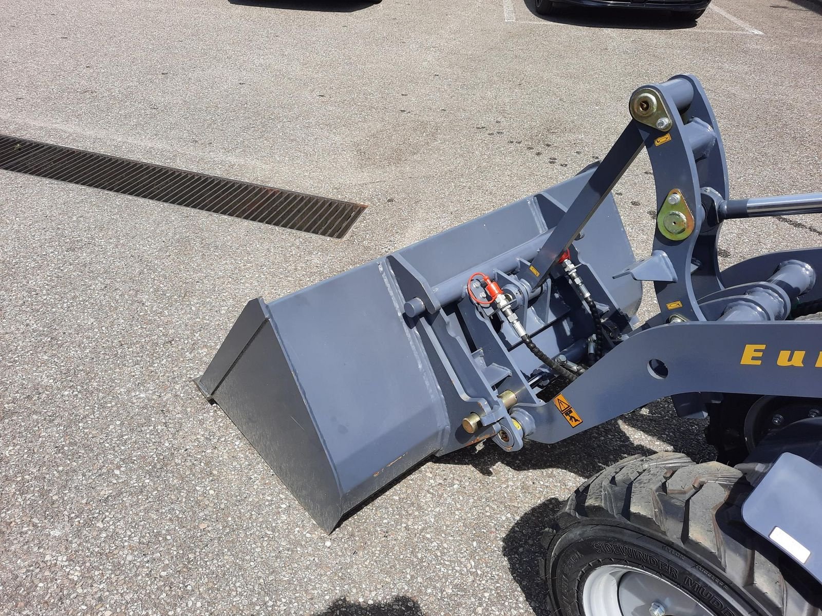 Hoflader of the type Eurotrac Eurotrac W10, Neumaschine in Burgkirchen (Picture 13)