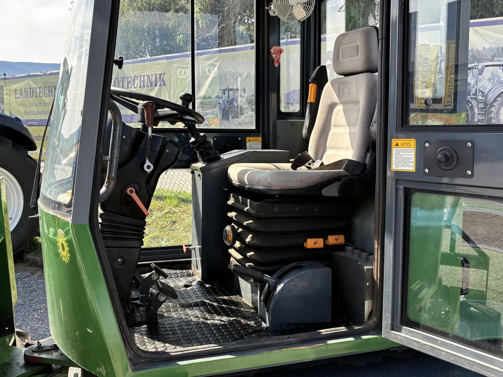 Hoflader типа Eurotrac HR 908 H, Gebrauchtmaschine в Villach (Фотография 12)