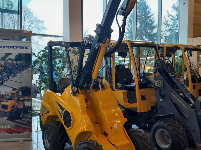 Hoflader типа Eurotrac T11, Neumaschine в Burgkirchen