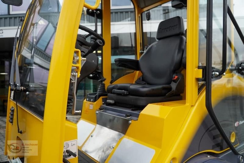 Hoflader typu Eurotrac T13 CF Vorführer, Vorführmaschine v Dimbach (Obrázek 12)