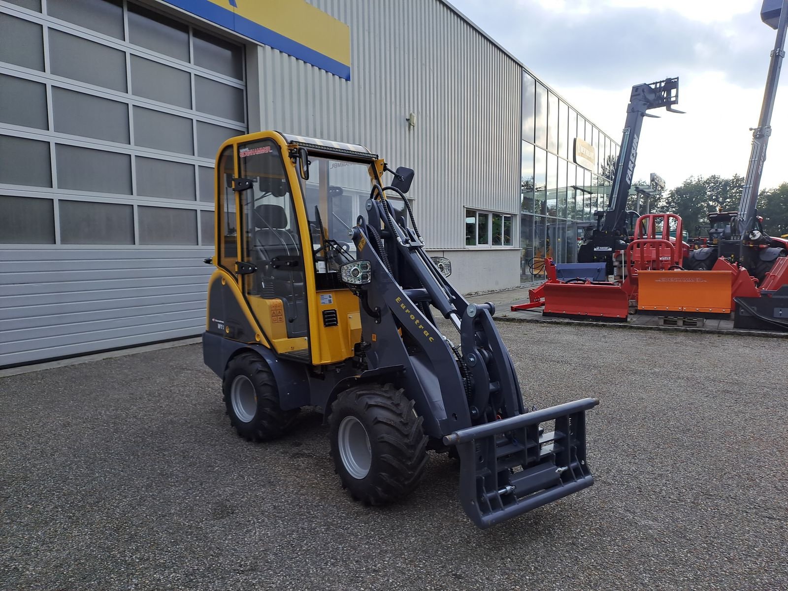 Hoflader of the type Eurotrac W 11, Gebrauchtmaschine in Burgkirchen (Picture 22)