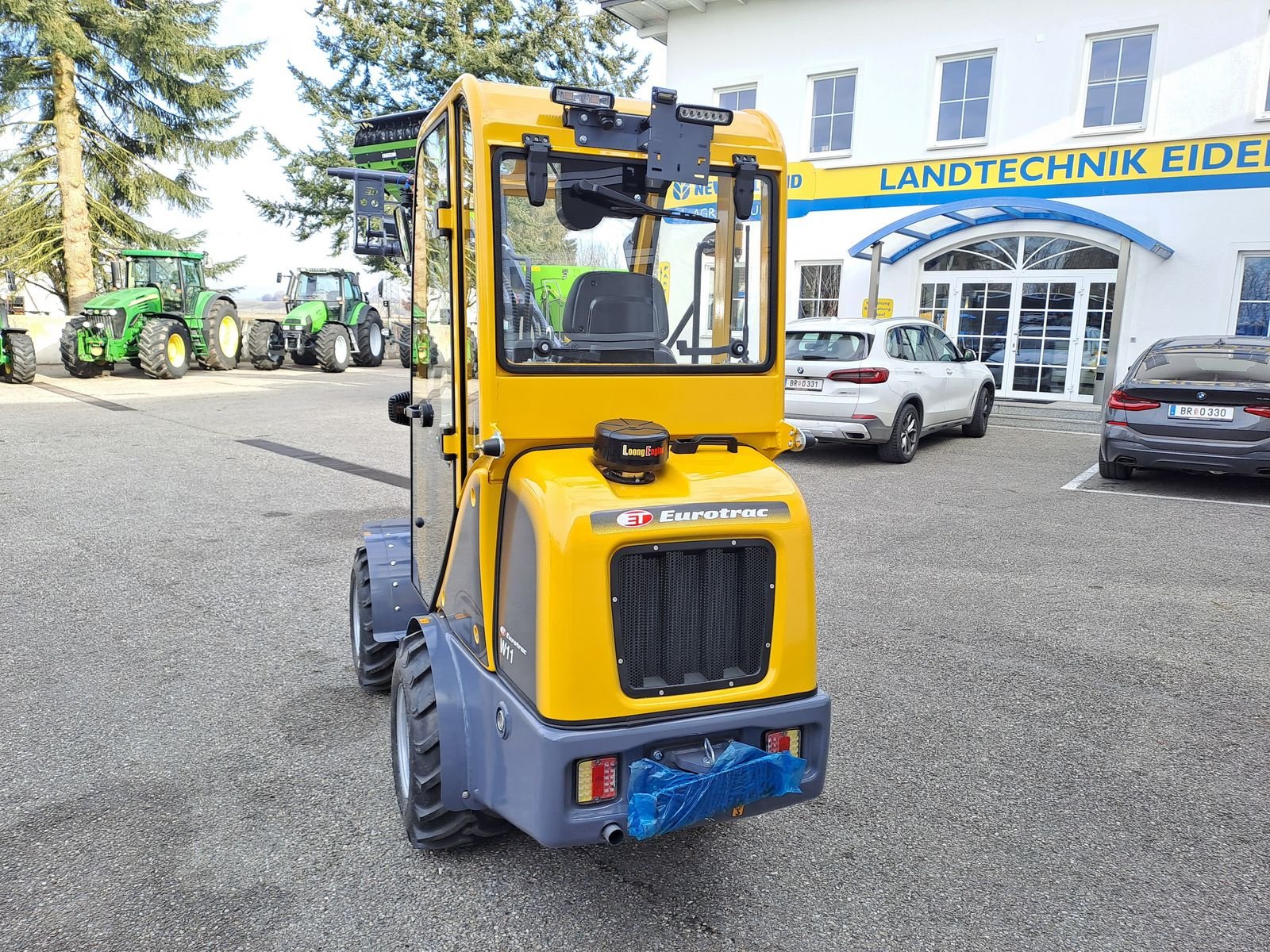 Hoflader of the type Eurotrac W 11, Gebrauchtmaschine in Burgkirchen (Picture 9)