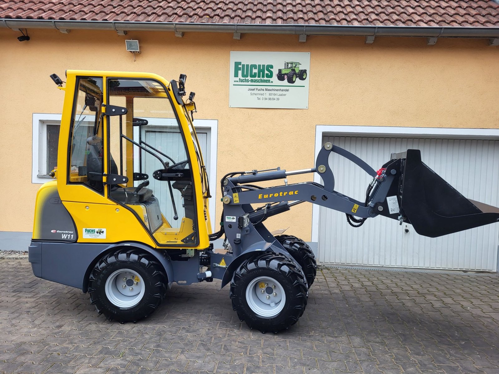 Hoflader des Typs Eurotrac W11 mit Vollkabine und Straßenzulassung, Gebrauchtmaschine in Laaber (Bild 2)