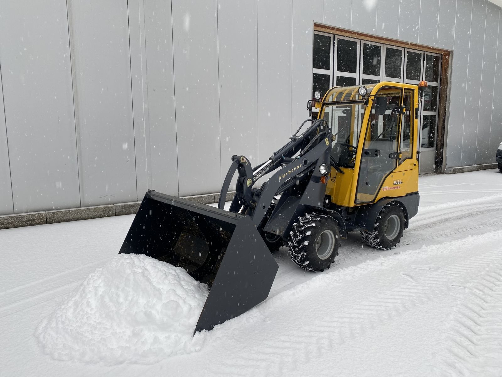 Hoflader a típus Eurotrac W11, Gebrauchtmaschine ekkor: Ried im Oberinntal (Kép 2)