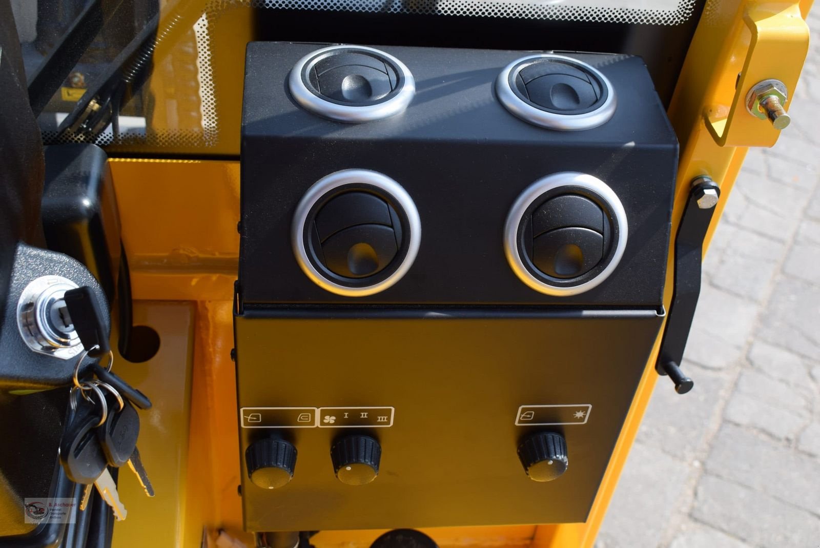 Hoflader tip Eurotrac W12-CS Vorführer, Vorführmaschine in Dimbach (Poză 5)