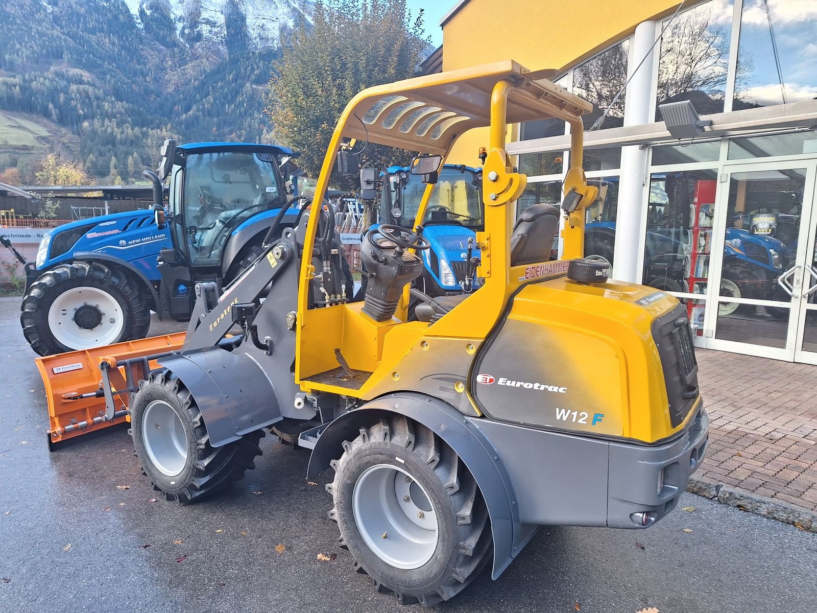 Hoflader Türe ait Eurotrac W12 F, Gebrauchtmaschine içinde Burgkirchen (resim 6)