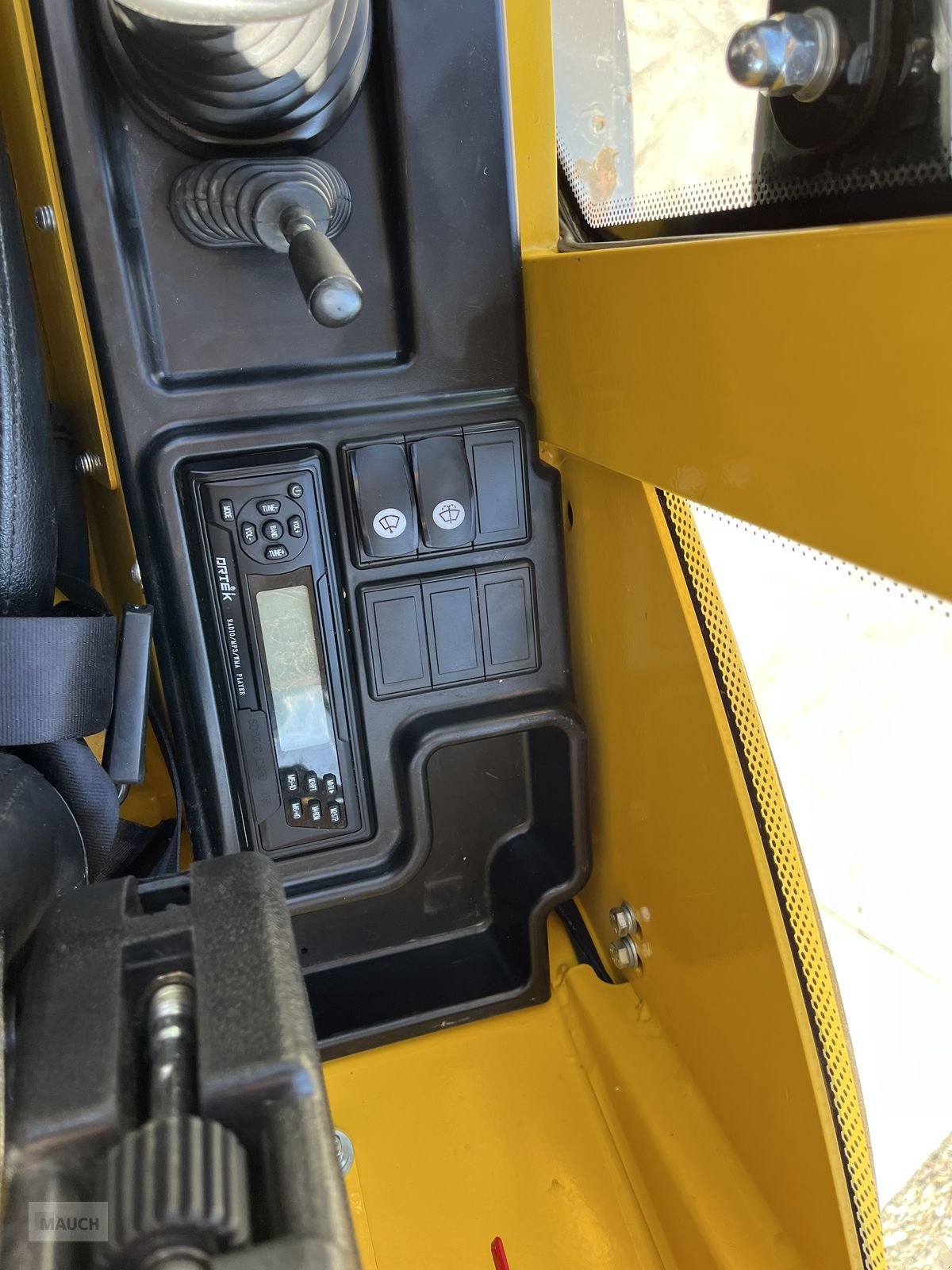 Hoflader typu Eurotrac W12 mit Kabine Euroaufnahme, Gebrauchtmaschine v Burgkirchen (Obrázek 18)