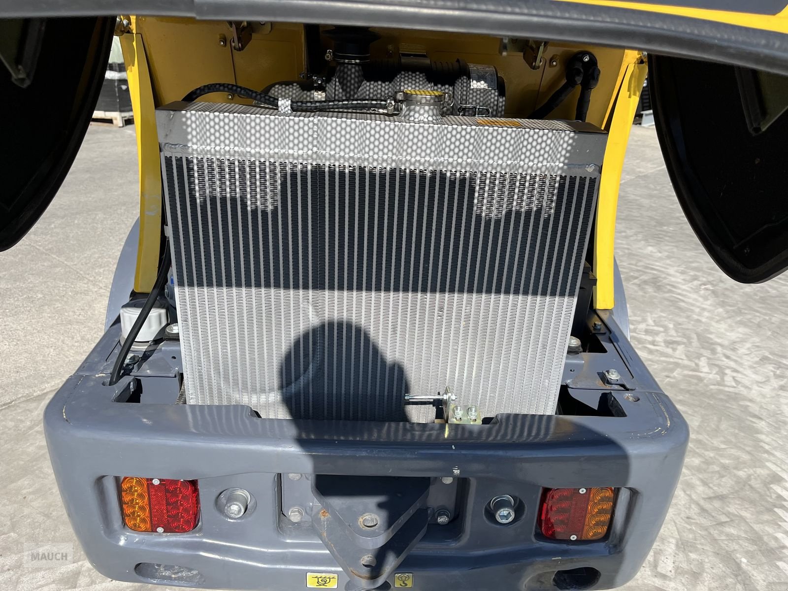 Hoflader typu Eurotrac W12 mit Kabine Euroaufnahme, Gebrauchtmaschine v Burgkirchen (Obrázek 17)