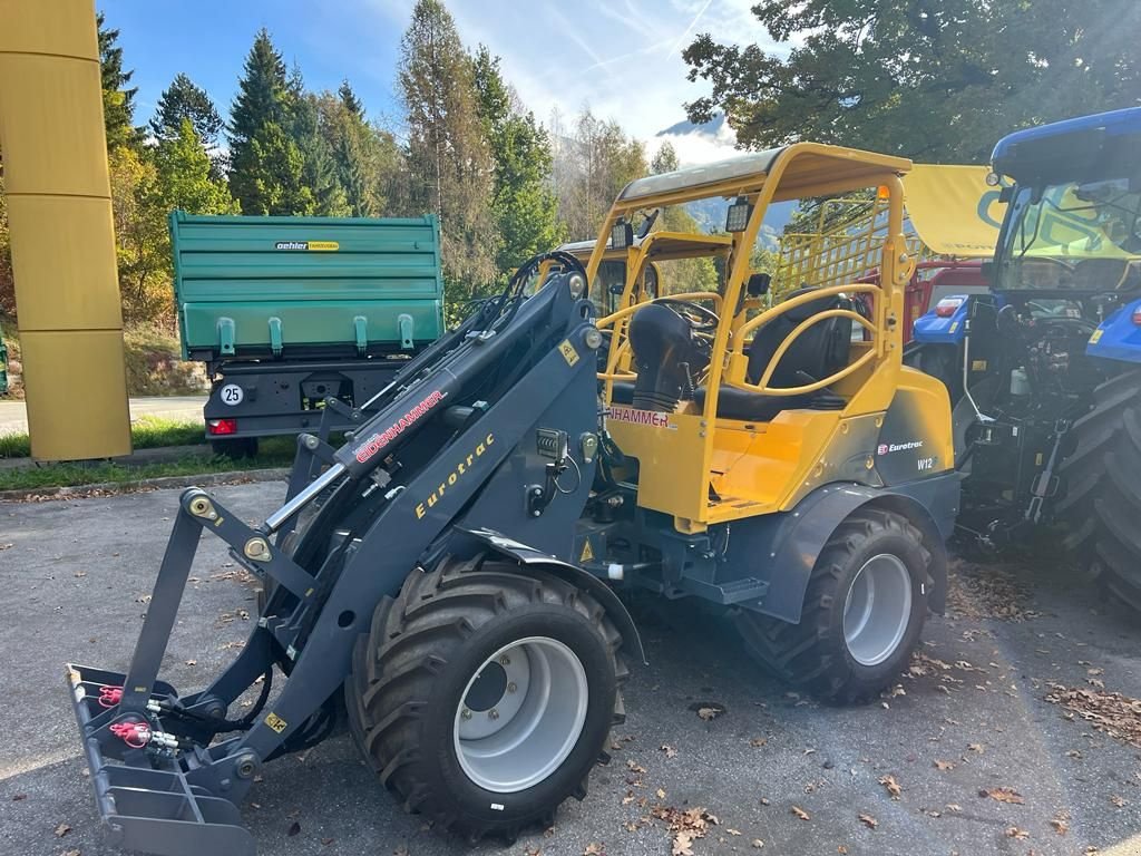 Hoflader des Typs Eurotrac W12 XL, Gebrauchtmaschine in Burgkirchen (Bild 1)