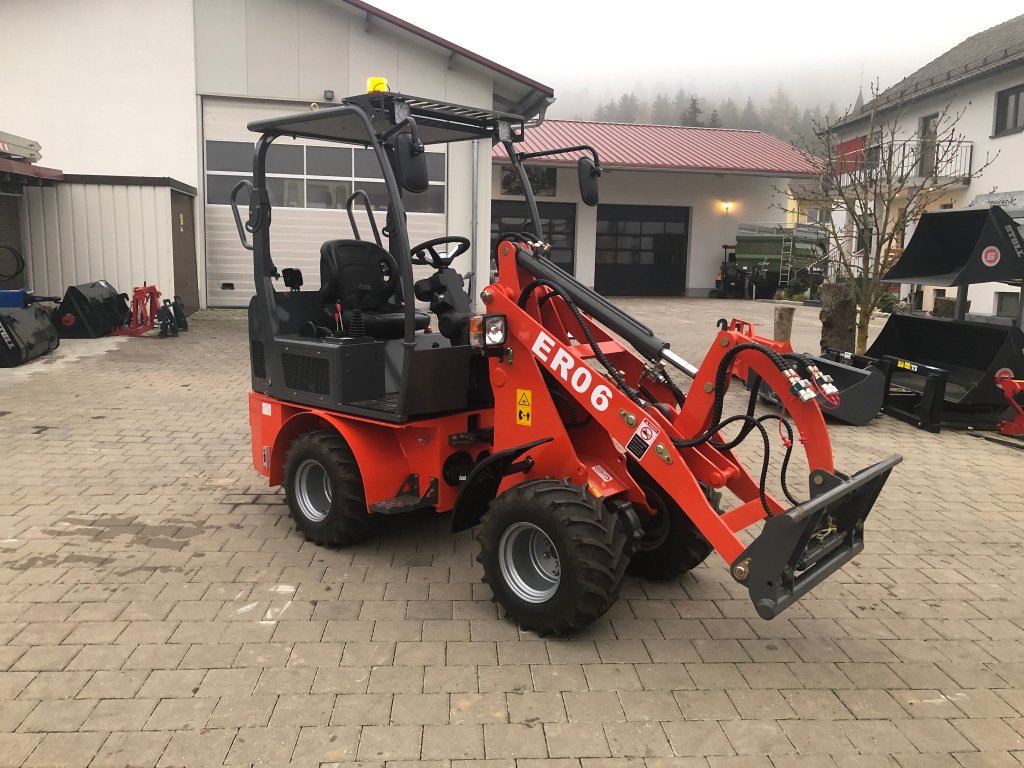 Hoflader of the type Everun ER 06 Hoflader, Neumaschine in Rennertshofen (Picture 8)