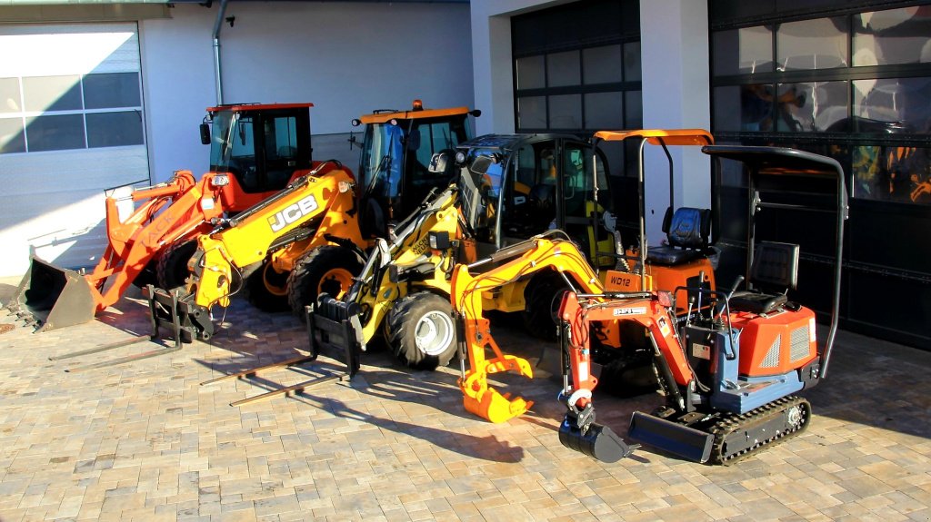 Hoflader of the type Everun ER 06 Hoflader, Neumaschine in Rennertshofen (Picture 18)