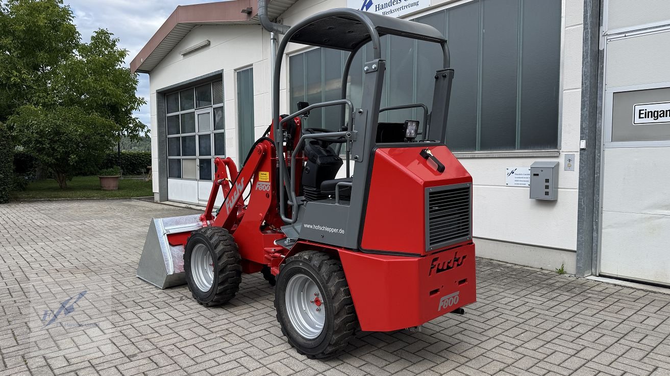 Hoflader des Typs Fuchs F 800, Neumaschine in Bruckmühl (Bild 2)