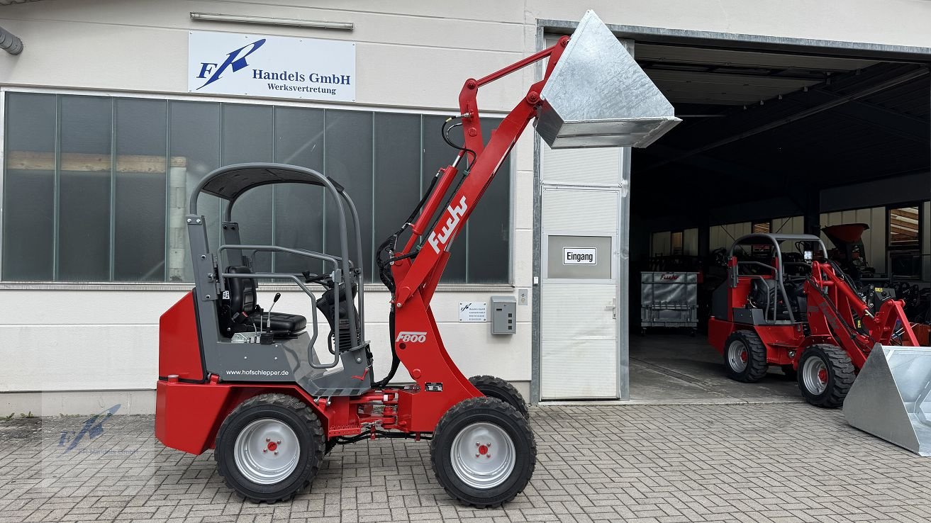 Hoflader des Typs Fuchs F 800, Neumaschine in Bruckmühl (Bild 7)