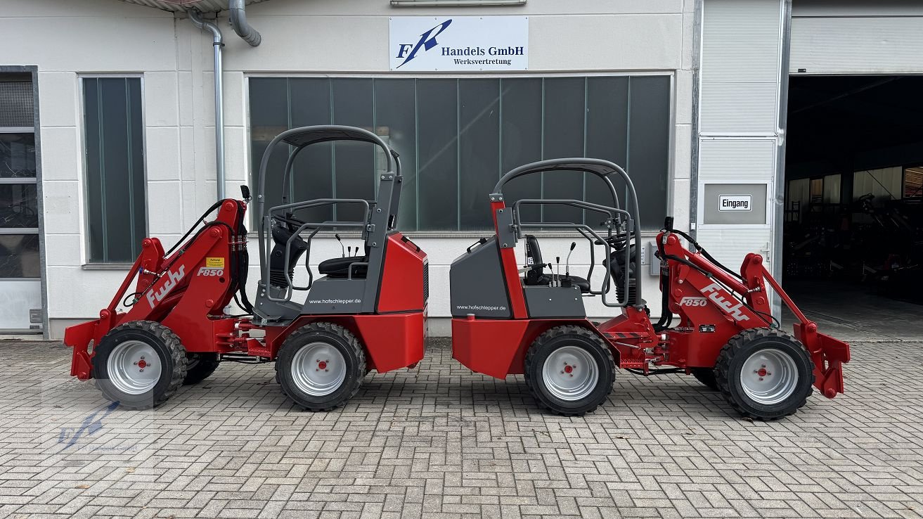 Hoflader des Typs Fuchs F 800, Neumaschine in Bruckmühl (Bild 11)