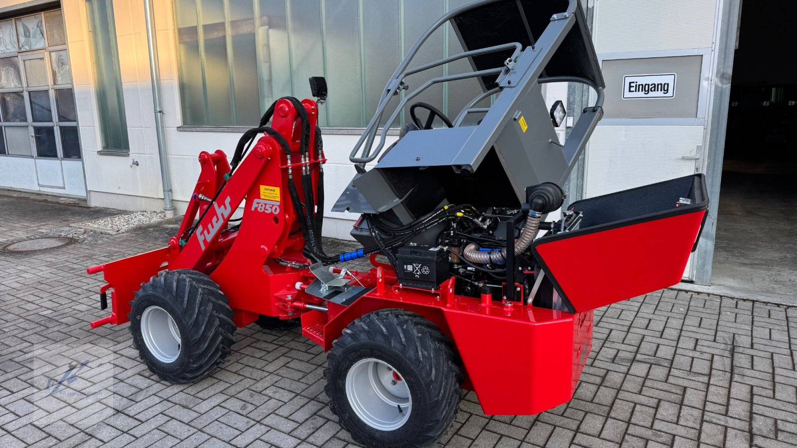 Hoflader typu Fuchs F 850 Hoflader Knicklader Kompaktlader, Neumaschine v Bruckmühl (Obrázek 5)