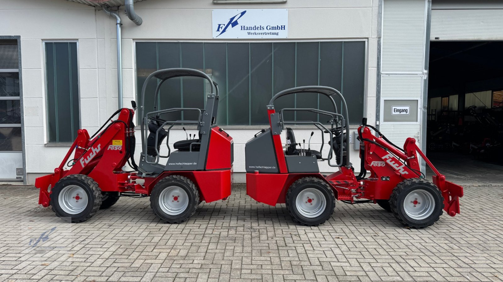 Hoflader of the type Fuchs F 850 Hoflader Kompaktlader Knicklader, Neumaschine in Bruckmühl (Picture 2)