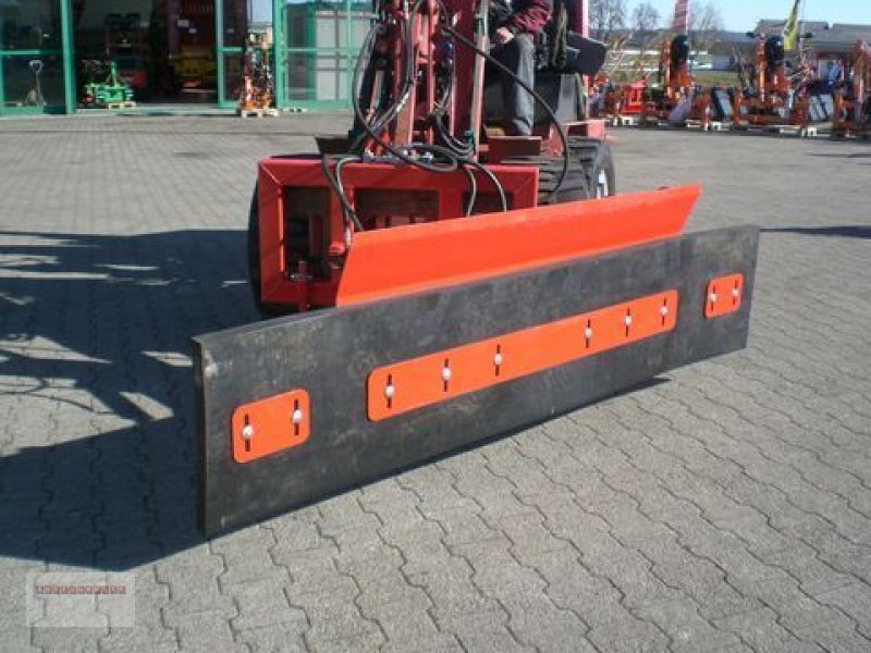 Hoflader des Typs Fuchs VARIO Gummischieber für Hoftrac und Frontlader, Gebrauchtmaschine in Tarsdorf (Bild 3)