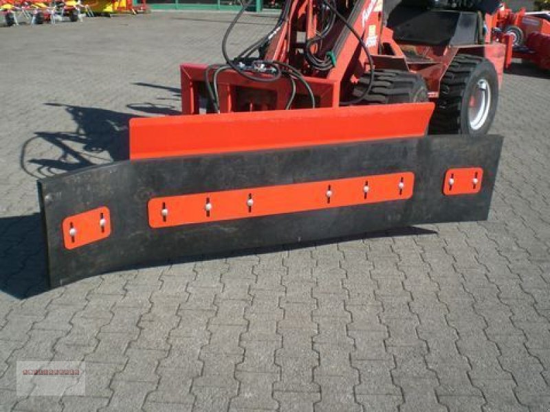 Hoflader des Typs Fuchs VARIO Gummischieber für Hoftrac und Frontlader, Gebrauchtmaschine in Tarsdorf (Bild 2)