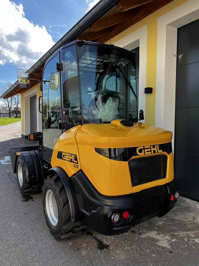 Hoflader des Typs Gehl AL320, Neumaschine in Pischelsdorf (Bild 3)