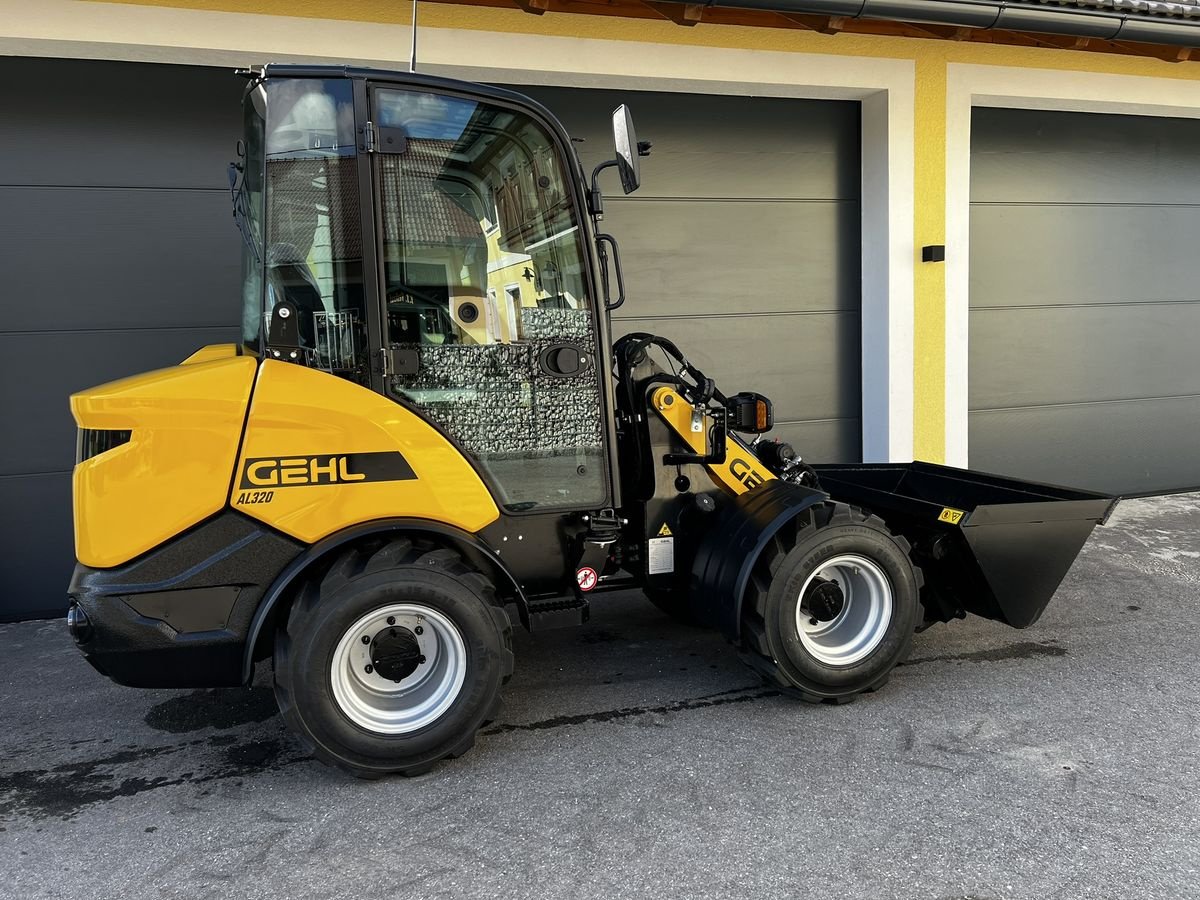 Hoflader des Typs Gehl AL320, Neumaschine in Pischelsdorf (Bild 2)