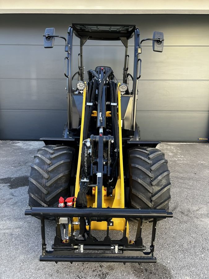 Hoflader of the type Gehl AL330, Neumaschine in Pischelsdorf (Picture 4)