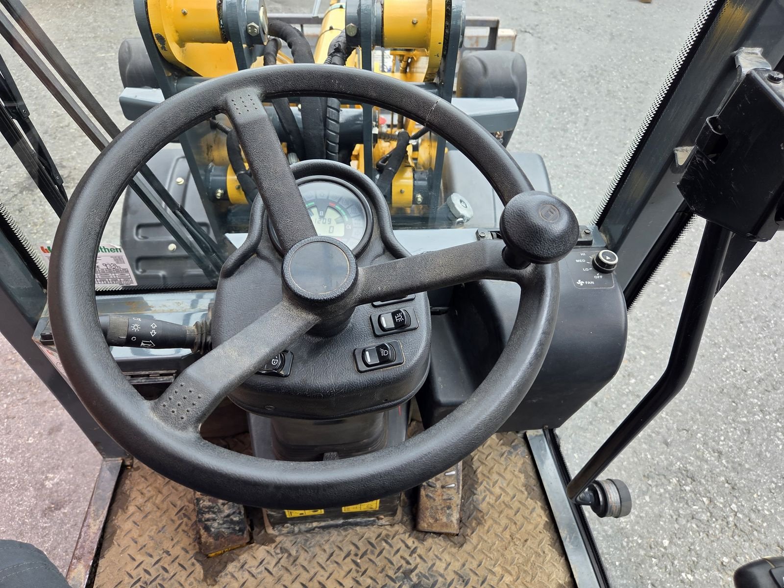 Hoflader typu Gehl AL540, Gebrauchtmaschine v Sulzberg (Obrázek 14)