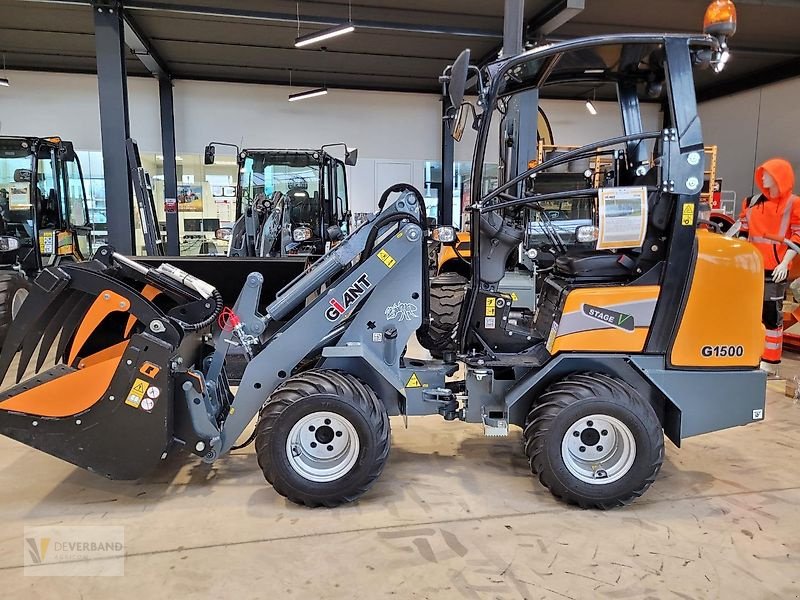 Hoflader typu GiANT 1500, Vorführmaschine v Colmar-Berg (Obrázek 1)