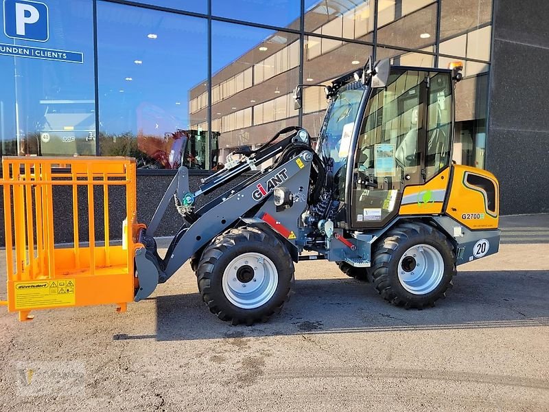 Hoflader of the type GiANT 2700 E, Neumaschine in Colmar-Berg (Picture 4)
