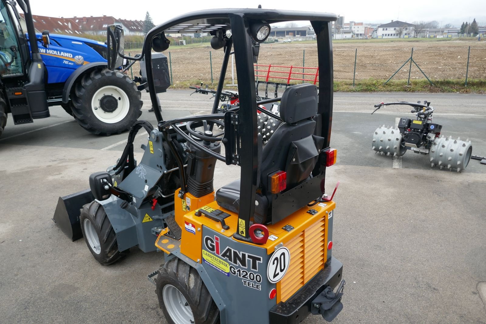 Hoflader du type GiANT G 1200 Tele, Gebrauchtmaschine en Villach (Photo 3)