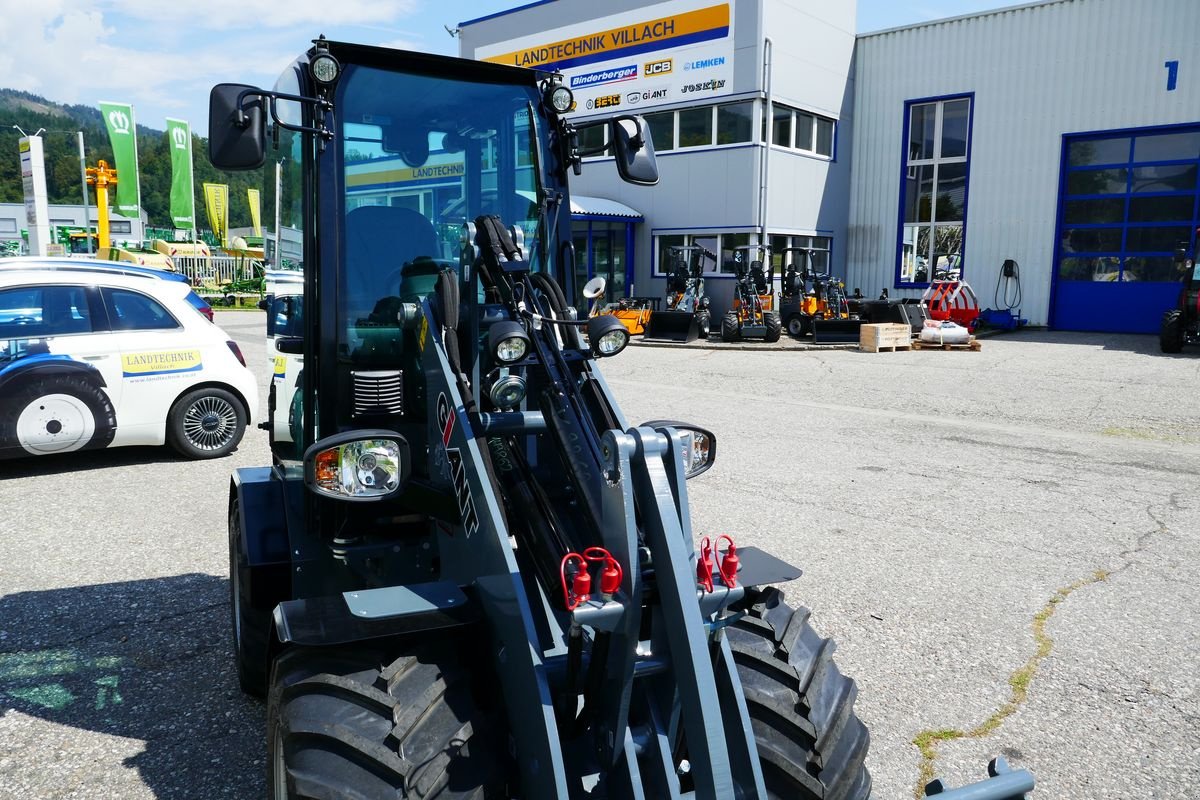 Hoflader tip GiANT G 2200 HD, Gebrauchtmaschine in Villach (Poză 11)