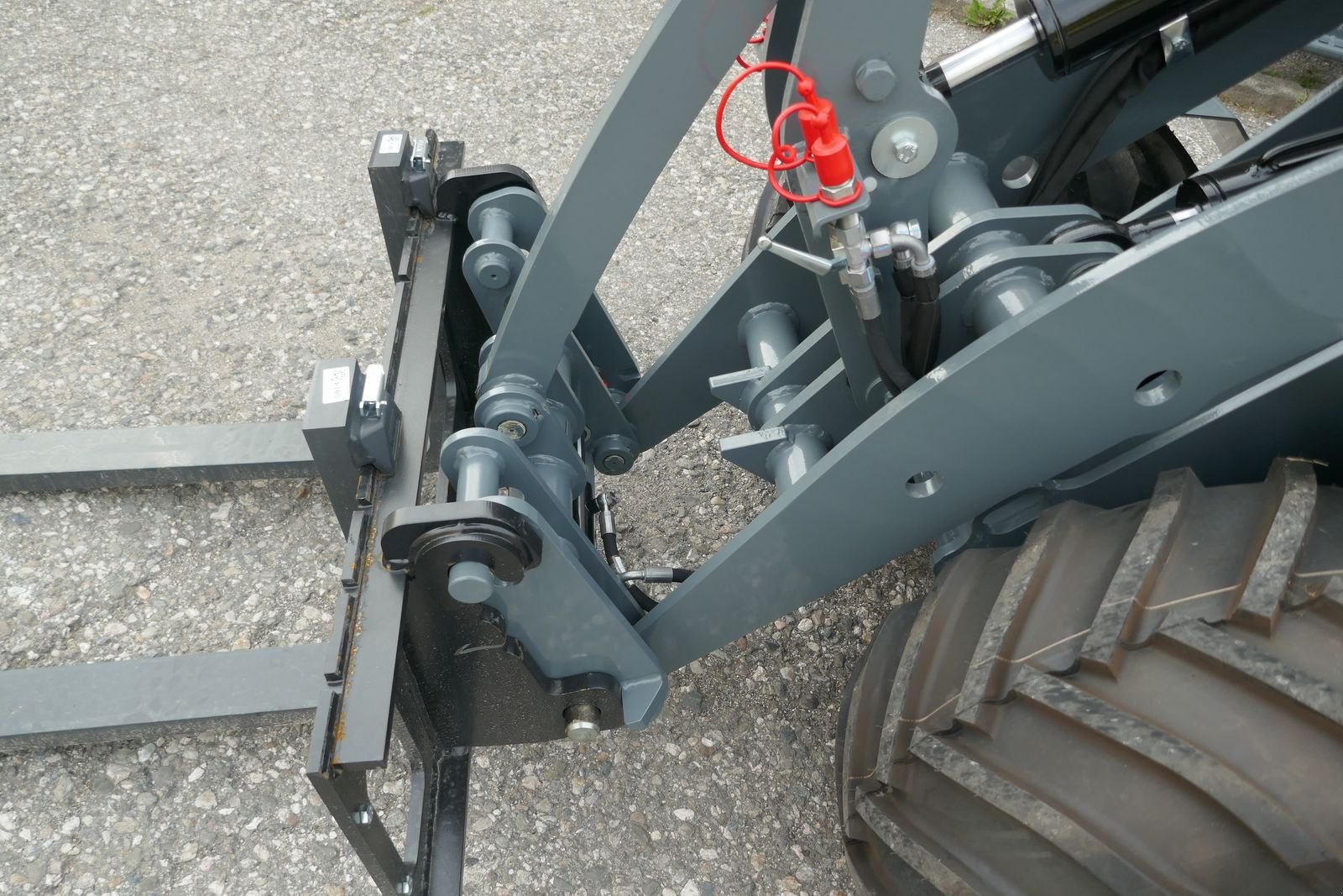 Hoflader des Typs GiANT G 2300 HD, Gebrauchtmaschine in Villach (Bild 8)