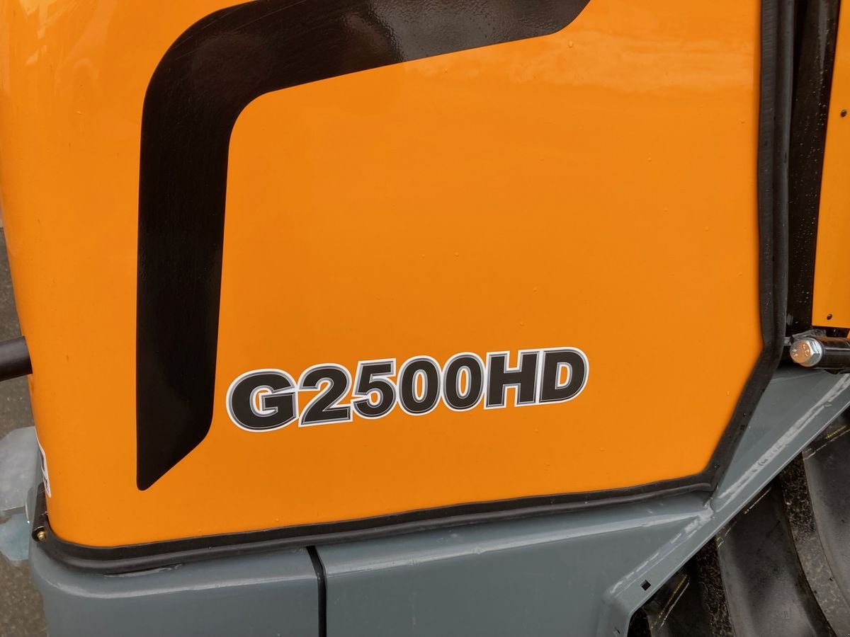 Hoflader des Typs GiANT G 2500 HD, Neumaschine in Reith bei Kitzbühel (Bild 3)