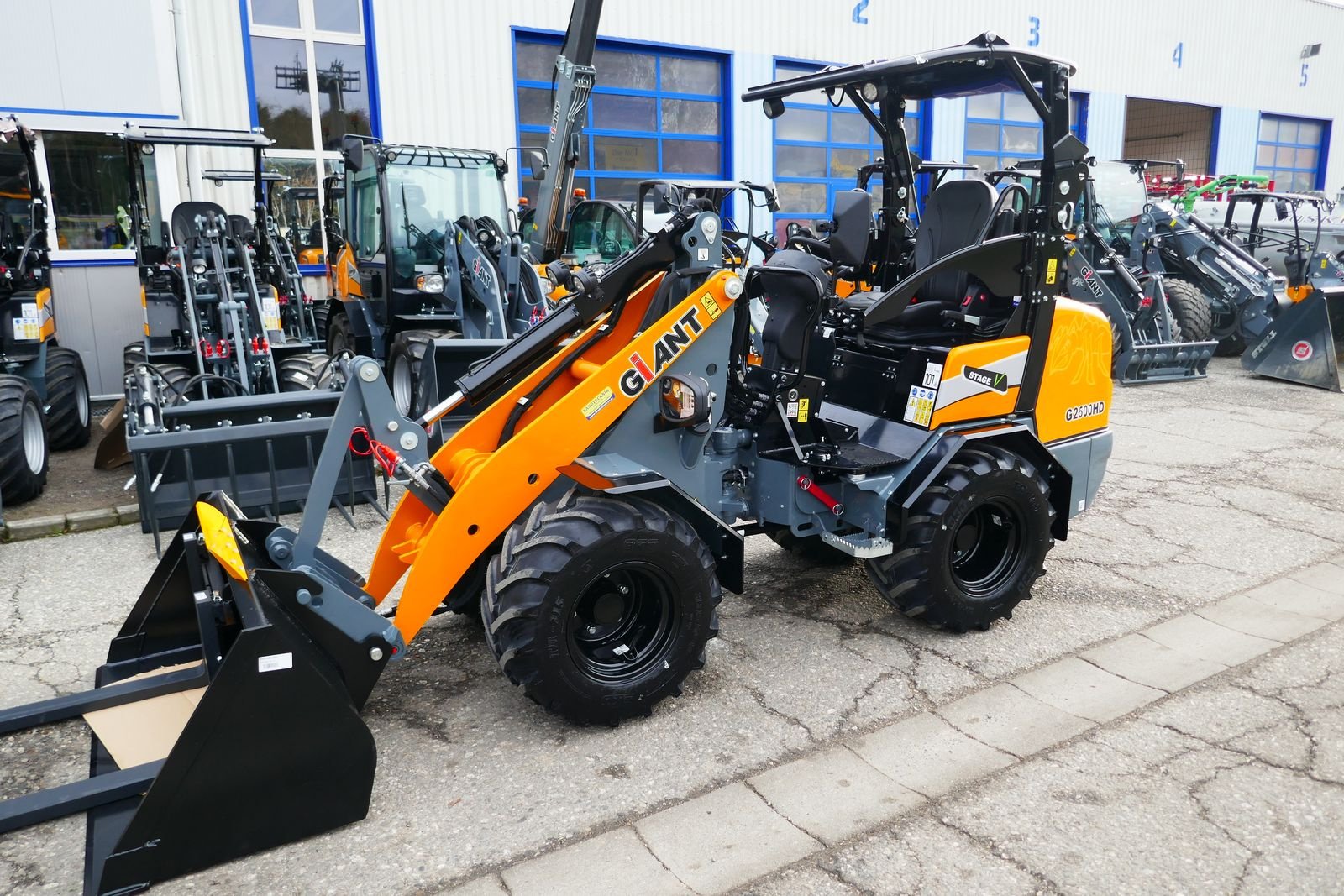 Hoflader typu GiANT G 2500 HD, Gebrauchtmaschine v Villach (Obrázek 1)