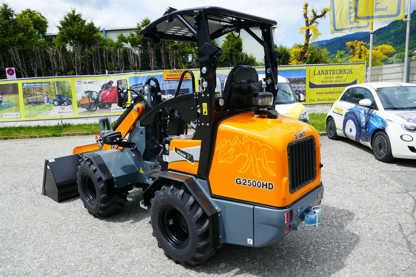 Hoflader des Typs GiANT G 2500 HD, Gebrauchtmaschine in Villach (Bild 5)