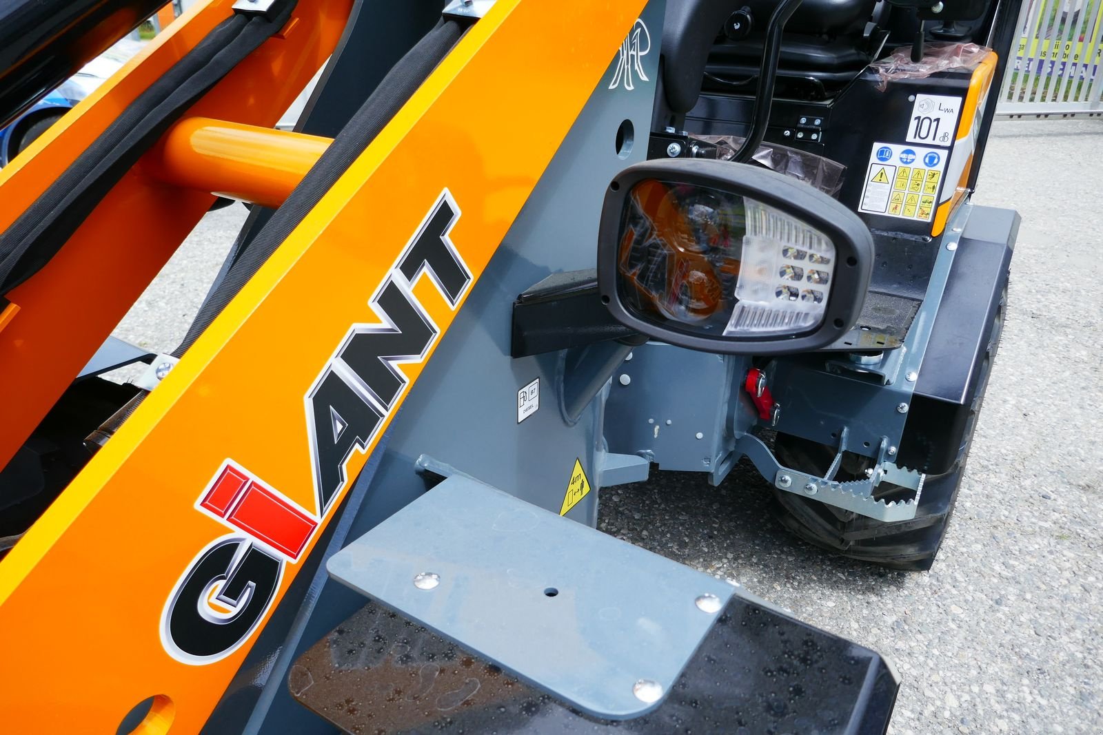 Hoflader des Typs GiANT G 2500 HD, Gebrauchtmaschine in Villach (Bild 21)