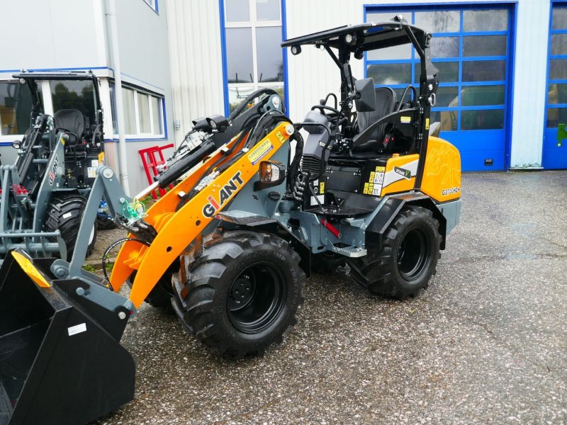 Hoflader des Typs GiANT G 2700 HD+, Gebrauchtmaschine in Villach (Bild 1)