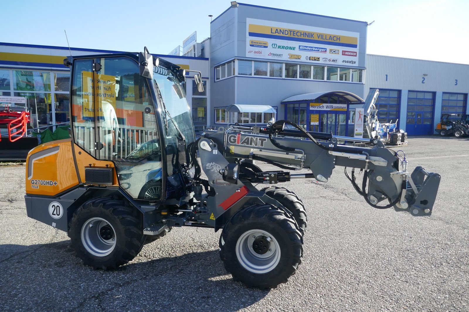 Hoflader des Typs GiANT G 2700 Tele HD+, Gebrauchtmaschine in Villach (Bild 4)