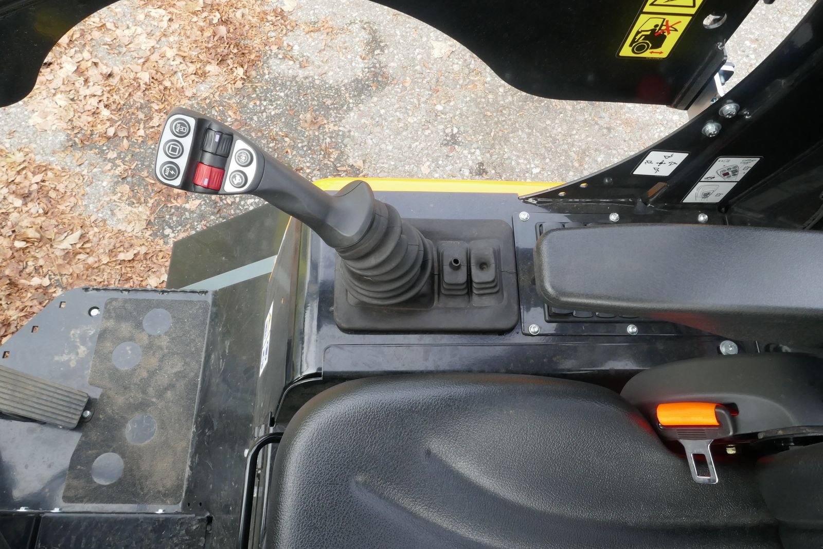 Hoflader of the type GiANT G 2700E HD, Gebrauchtmaschine in Villach (Picture 5)