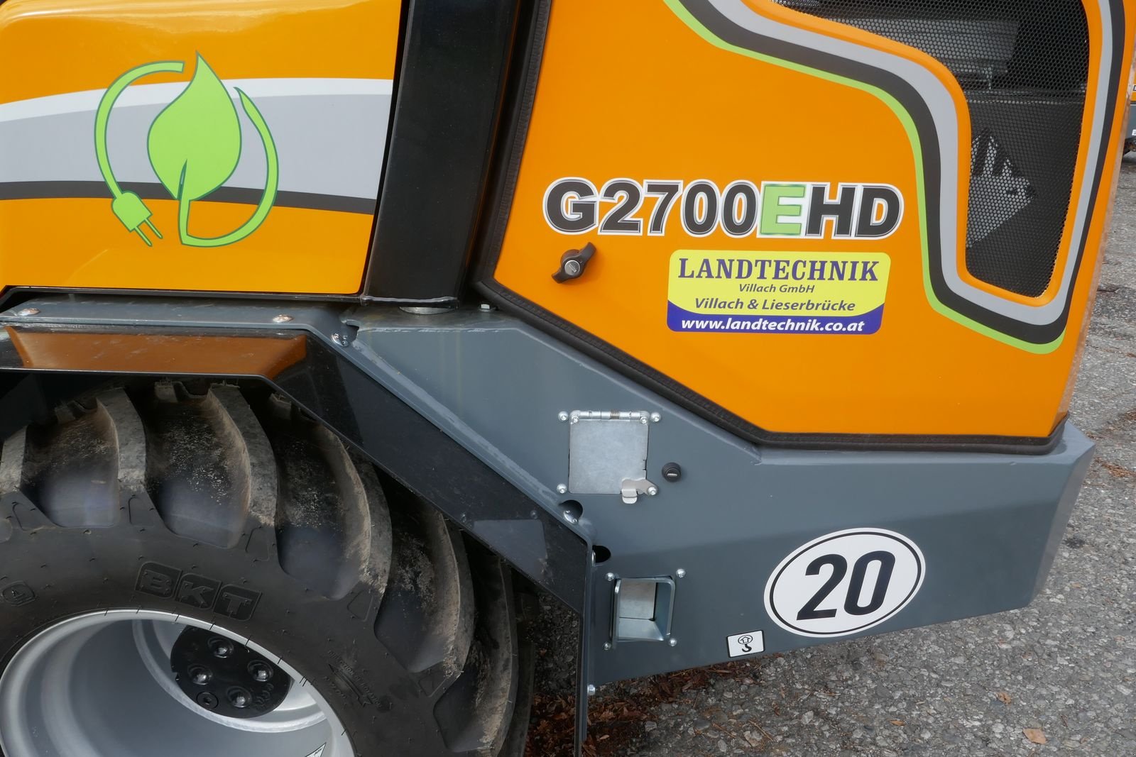 Hoflader of the type GiANT G 2700E HD, Gebrauchtmaschine in Villach (Picture 2)