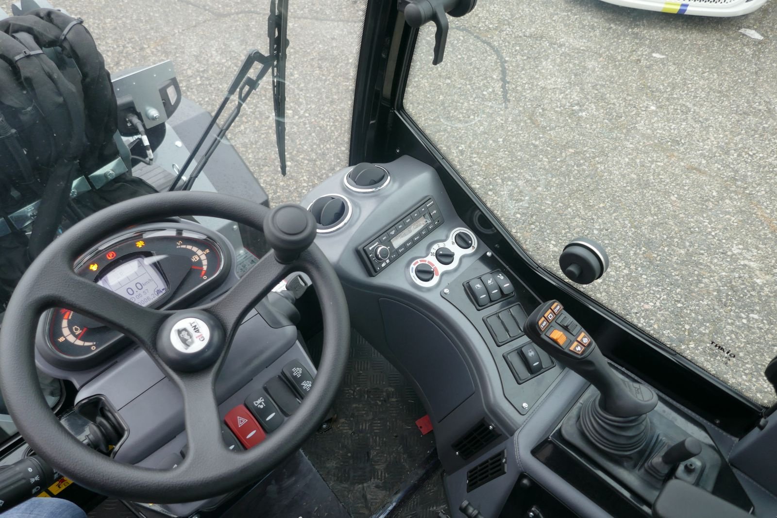 Hoflader типа GiANT G 3500 Tele, Gebrauchtmaschine в Villach (Фотография 13)