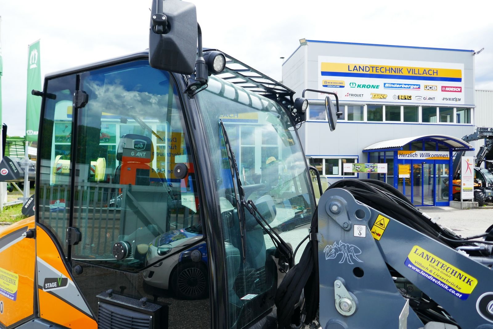 Hoflader of the type GiANT G 3500, Gebrauchtmaschine in Villach (Picture 16)