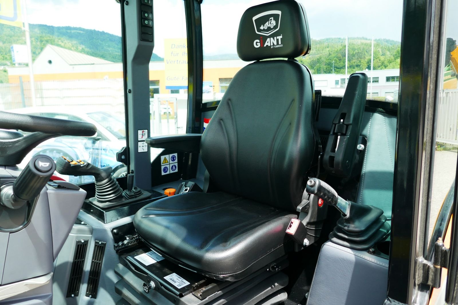 Hoflader of the type GiANT G 3500, Gebrauchtmaschine in Villach (Picture 11)