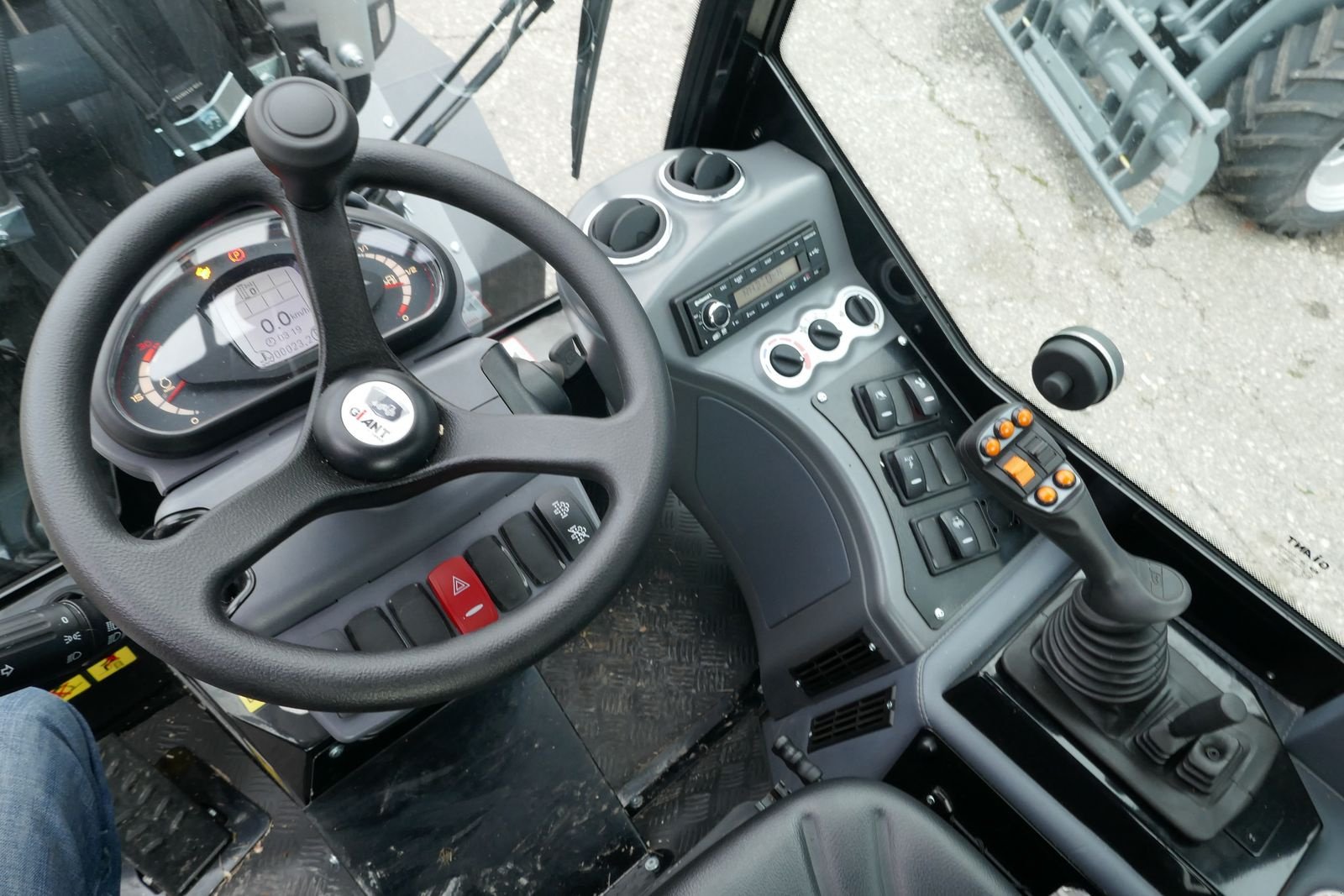 Hoflader of the type GiANT G 3500, Gebrauchtmaschine in Villach (Picture 9)