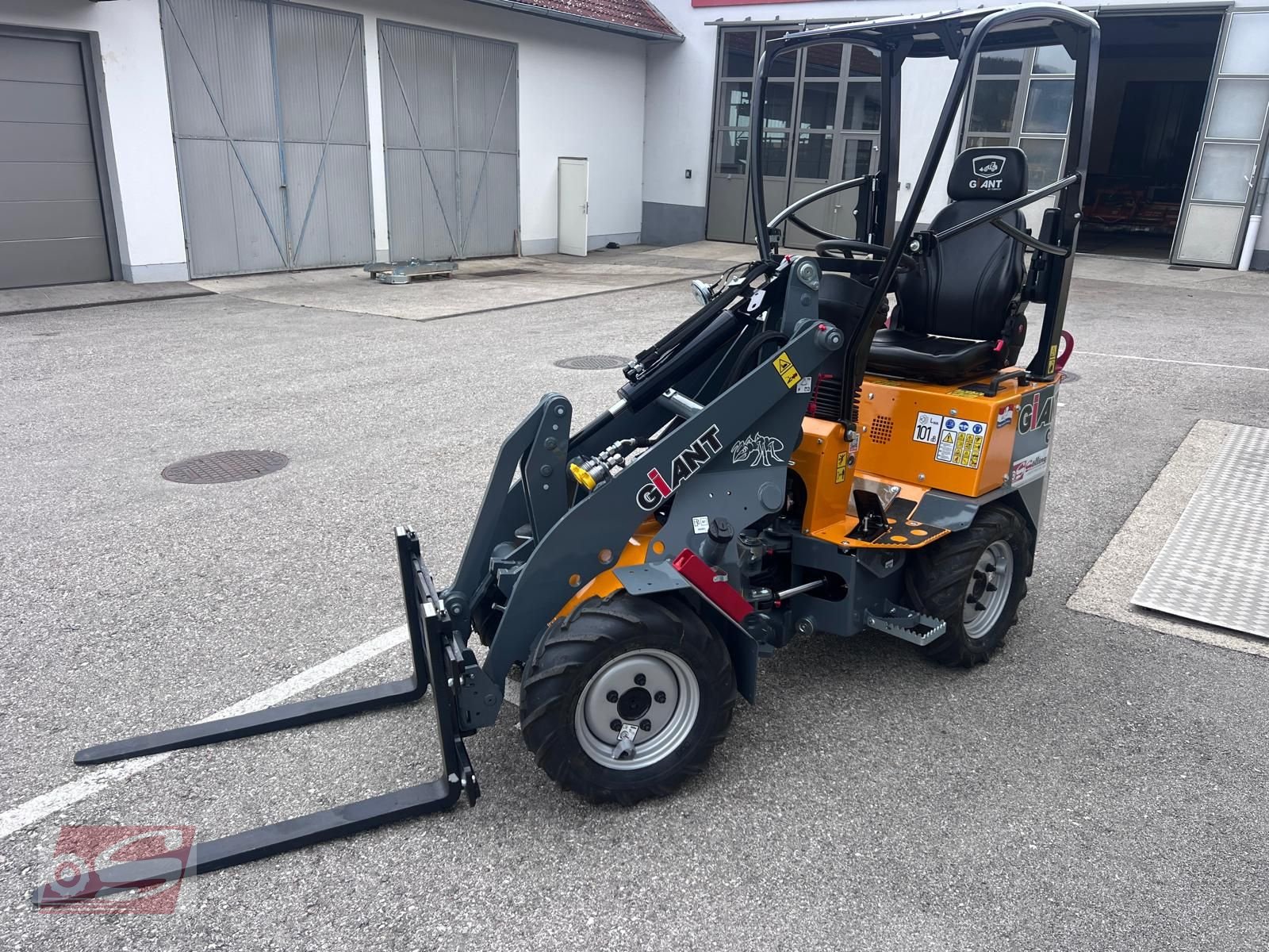 Hoflader типа GiANT G1100 Trend-Line, Neumaschine в Offenhausen (Фотография 5)