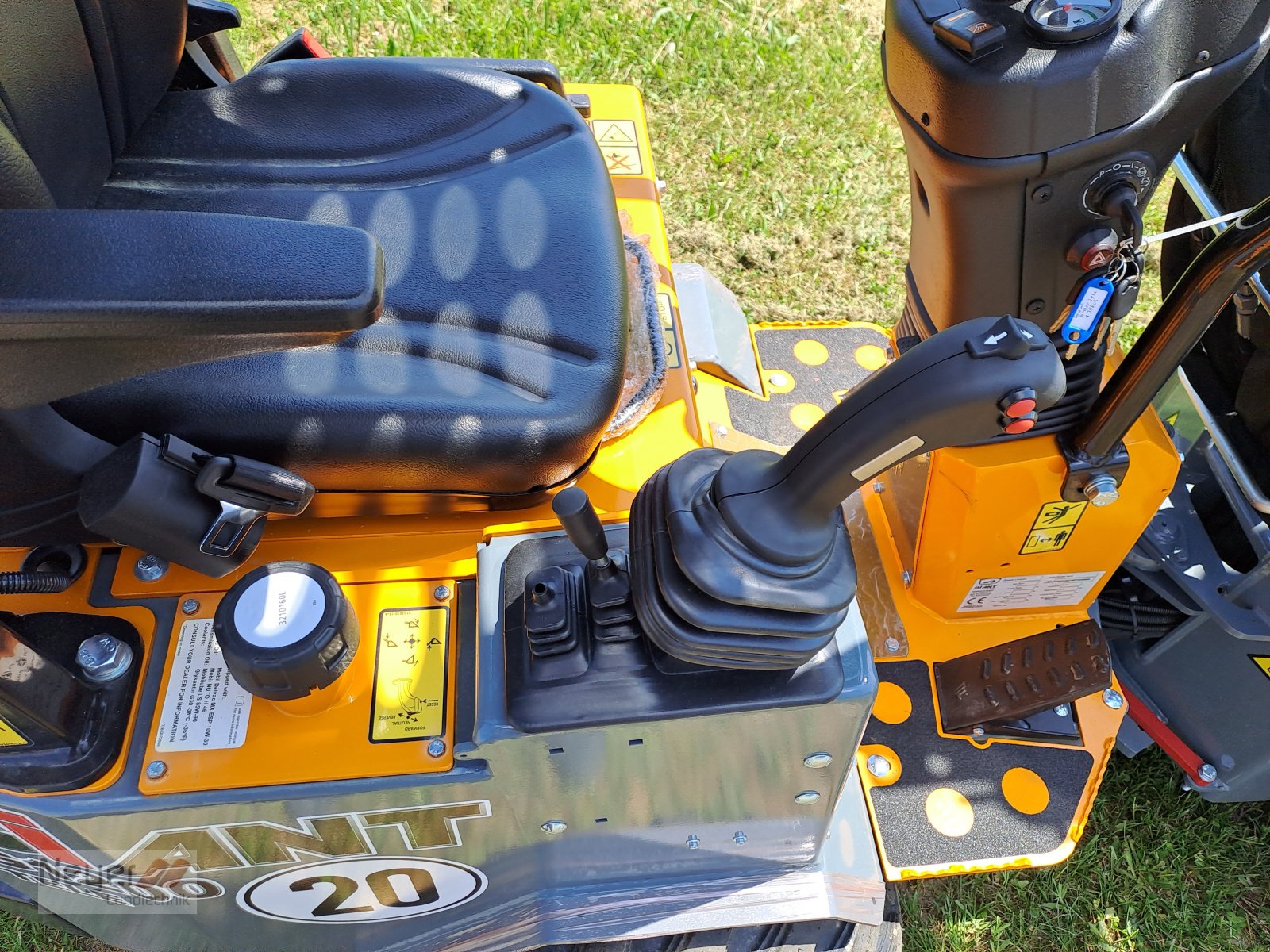 Hoflader des Typs GiANT G1200 TELE, Neumaschine in Bad Waldsee Mennisweiler (Bild 5)