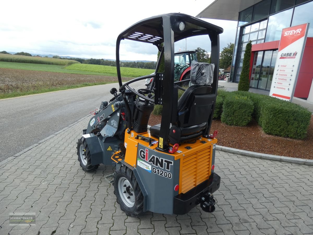 Hoflader des Typs GiANT G1200, Mietmaschine in Aurolzmünster (Bild 5)